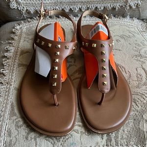 Michael kors sandal